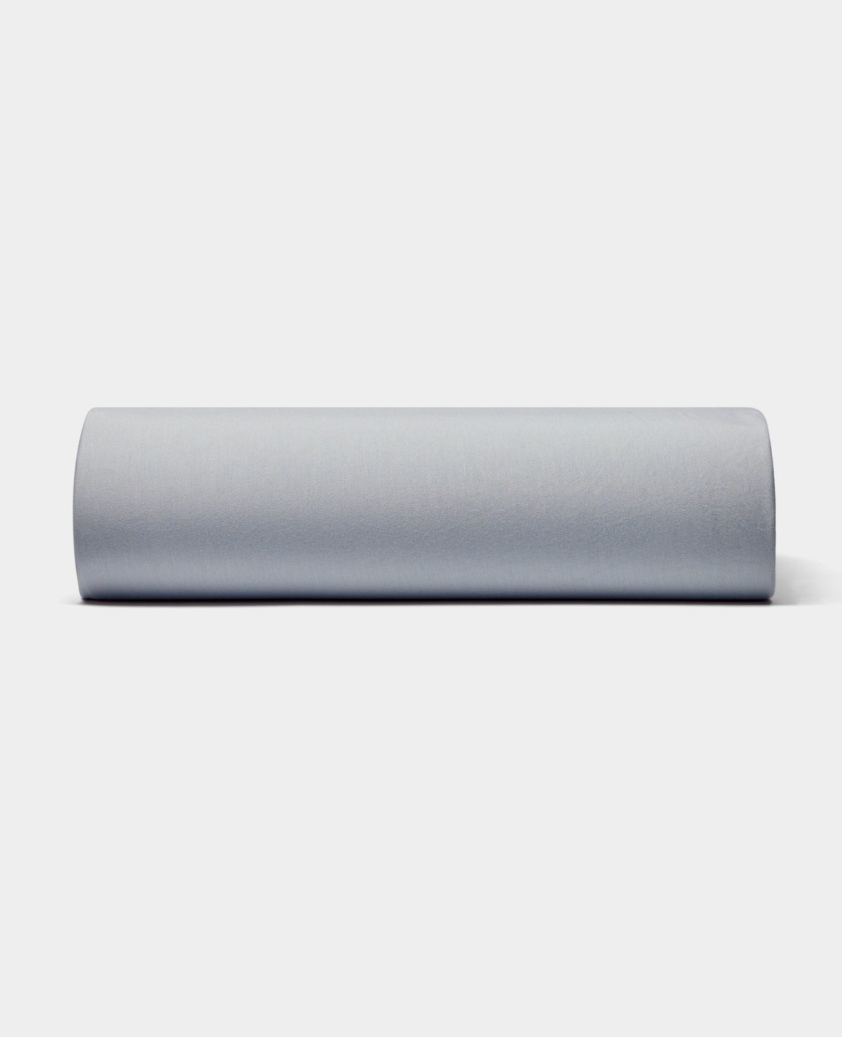 A Bamboo Jersey Fitted Sheet by Cozy Earth is displayed against a plain white background, shown from a front view. |Color:Shore