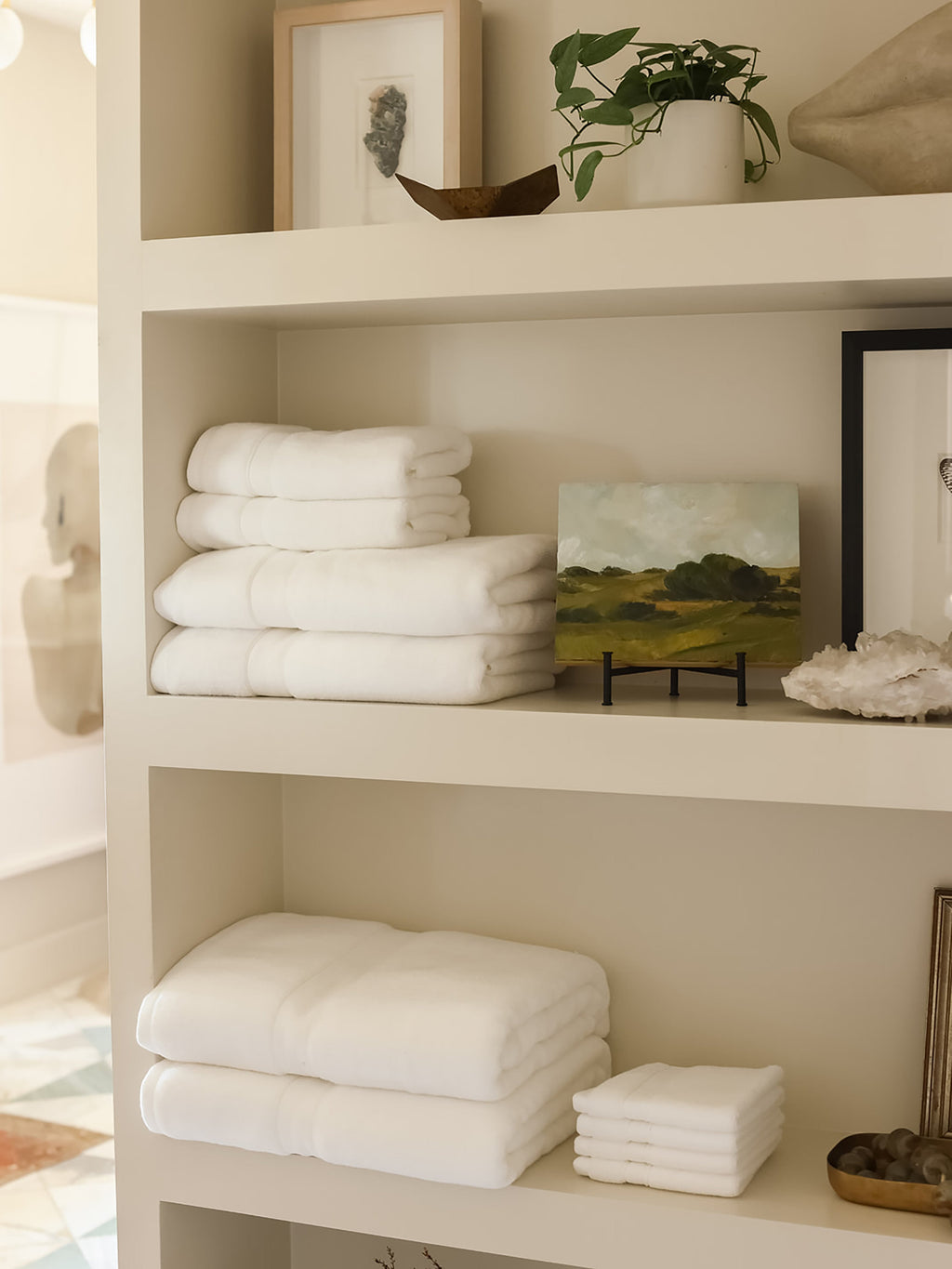 Complete luxe bath bundle folded on shelves |Color:White