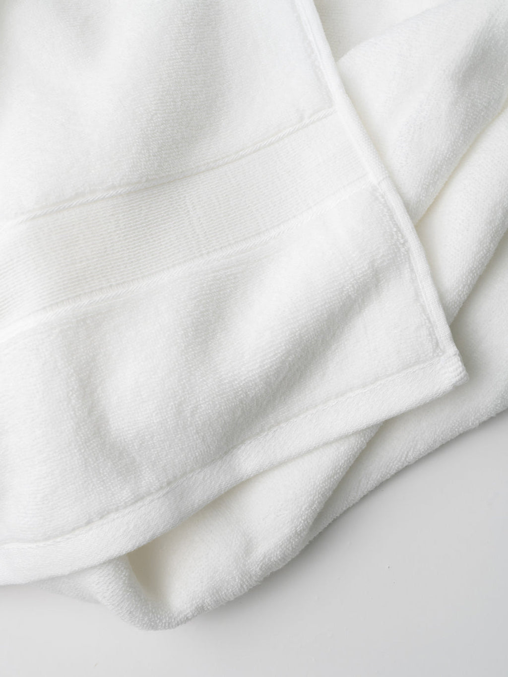 Close up of white luxe bath sheet |Color:White