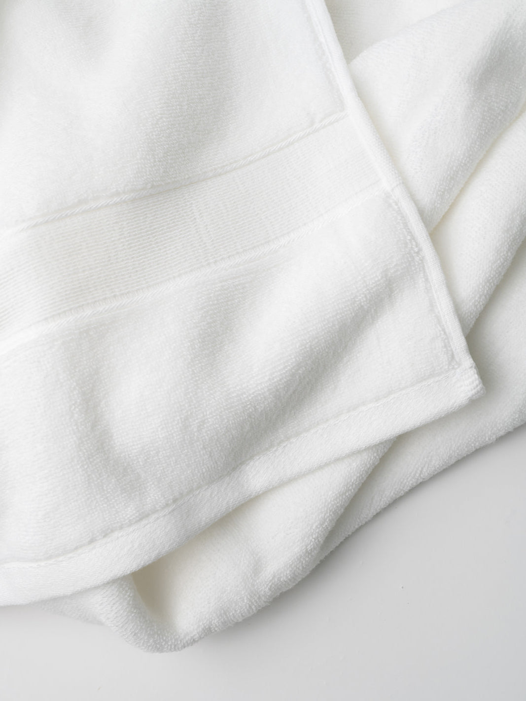 Close up of white luxe bath sheet |Color:White